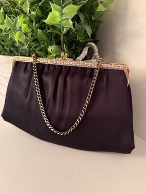 Ande’ Classic Vintage Black and Gold Clutch Purse Evening Bag